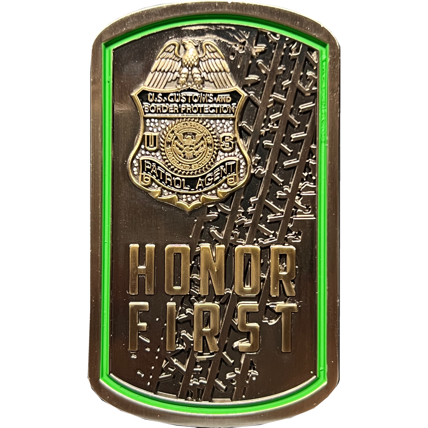 GL12-002 CBP CUT THAT SIGN Border Patrol Agent Thin Green Line Flag Challenge Coin BPA Honor First