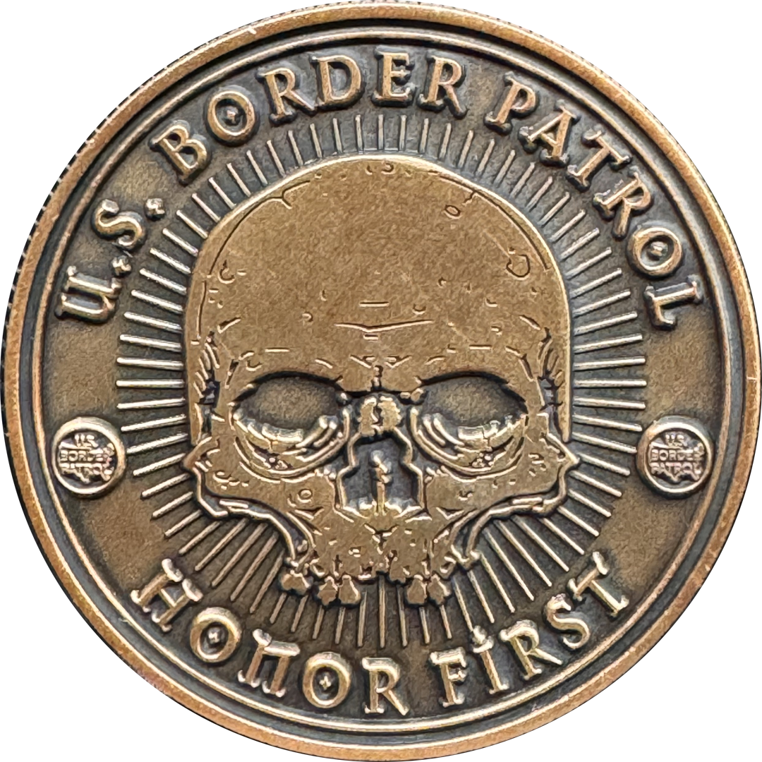 GL16-003 Border Patrol Agent Honor First Challenge Coin snake bird skull