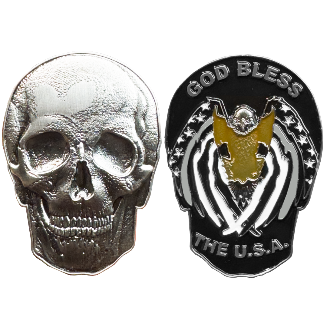 EL14-018 Thin Gray Line Flag CO Correctional Officer Eagle God Bless America Skull Challenge Coin Corrections