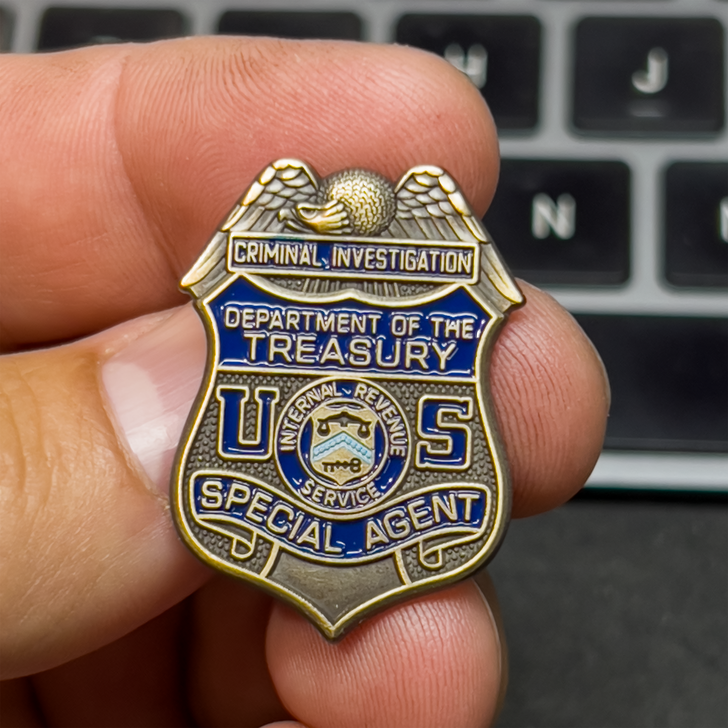 PBX-007-G IRS Special Agent Lapel Pin Internal Revenue Service