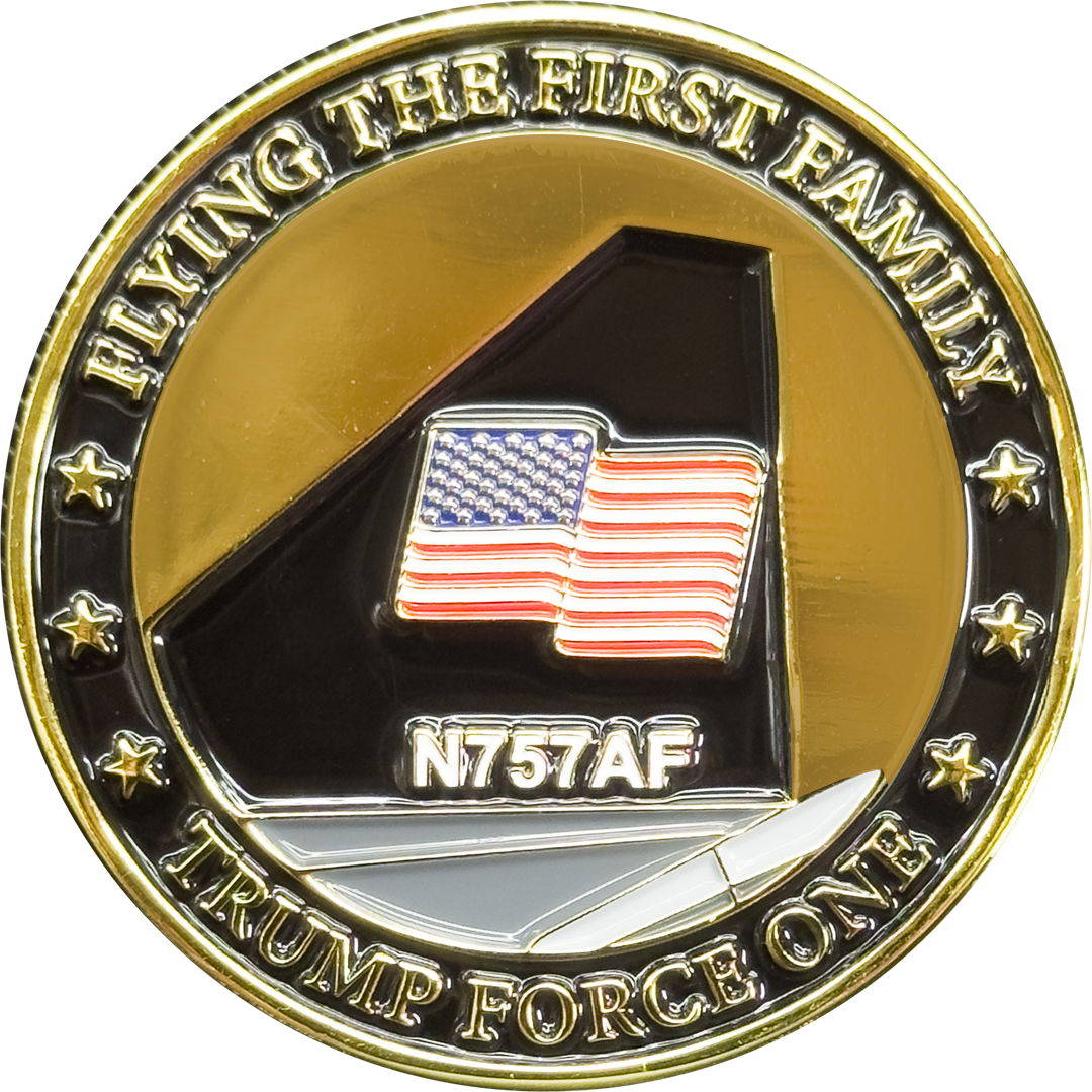 EL17-14 President Donald Trump First Family Challenge Coin Trump Force One