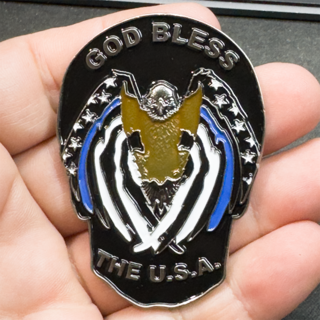 EL12-001 Thin Blue Line Flag Police Eagle God Bless America Skull Challenge Coin LAPD FBI ATF CBP