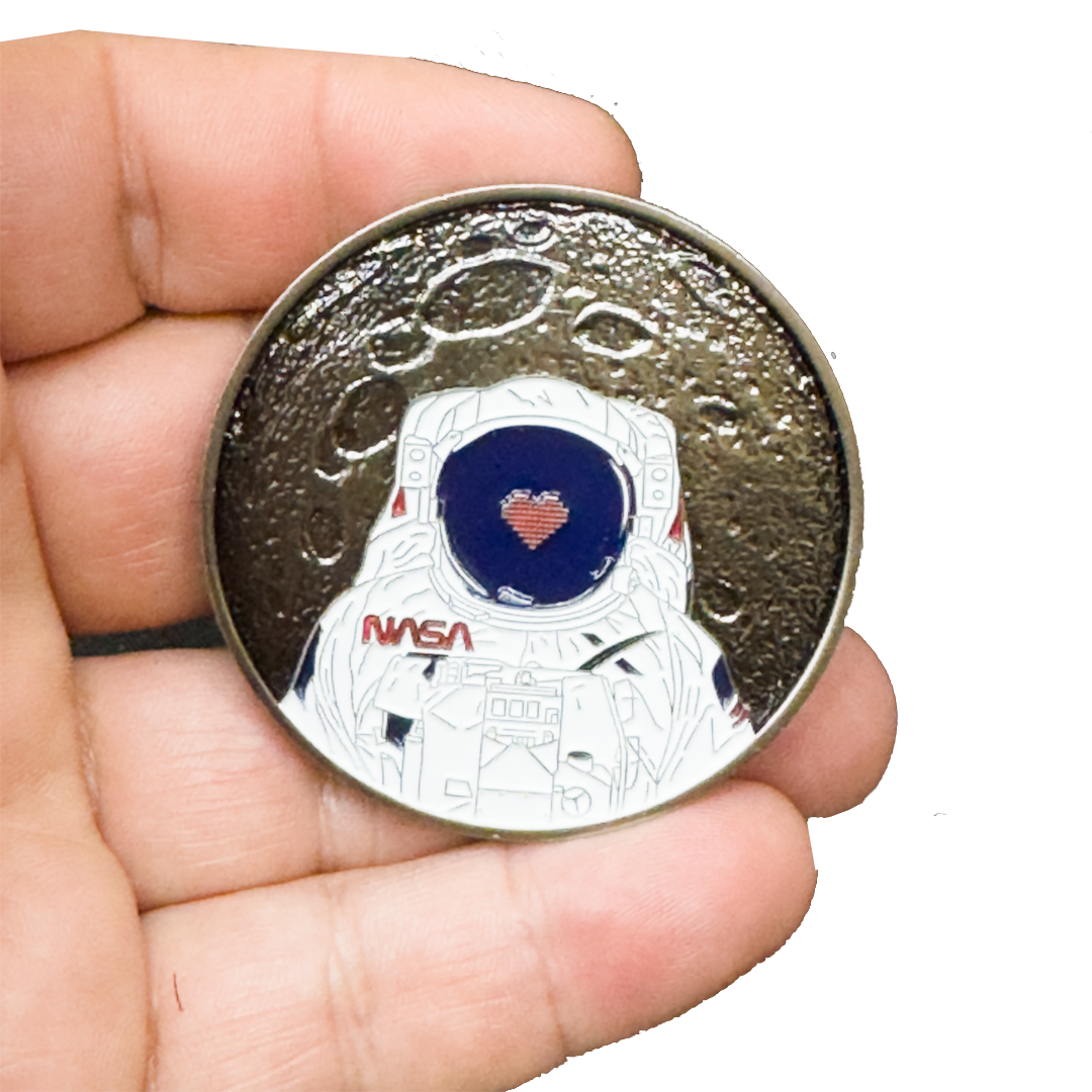 EL17-6 I Love You To The Moon and Back Challenge Coin for NASA and Space X Astronaut Fans