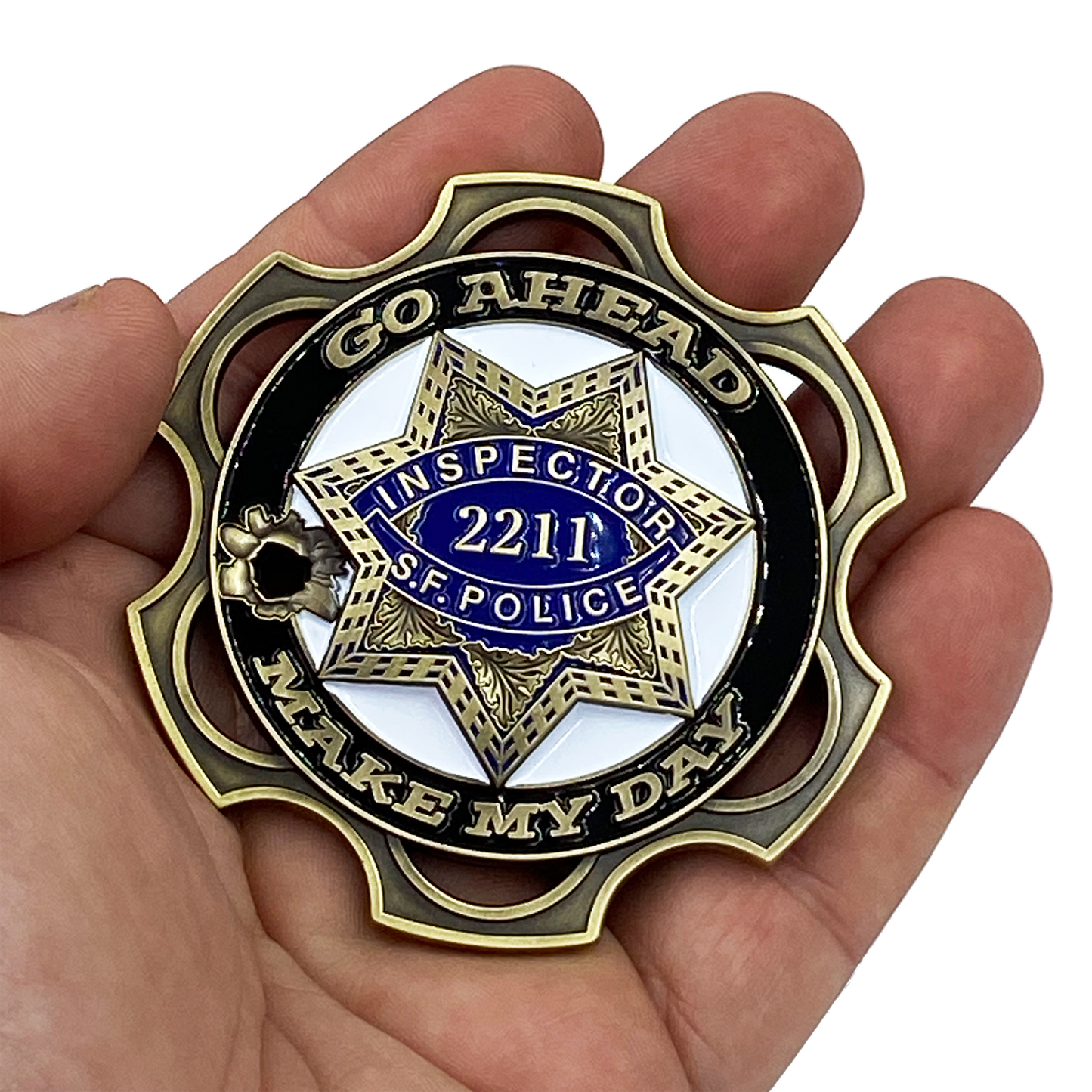 DL11-14 Dirty Harry Clint Eastwood inspired Smith & Wesson Model 29 . 44-cal. Magnum revolver San Francisco Police Inspector Challenge Coin