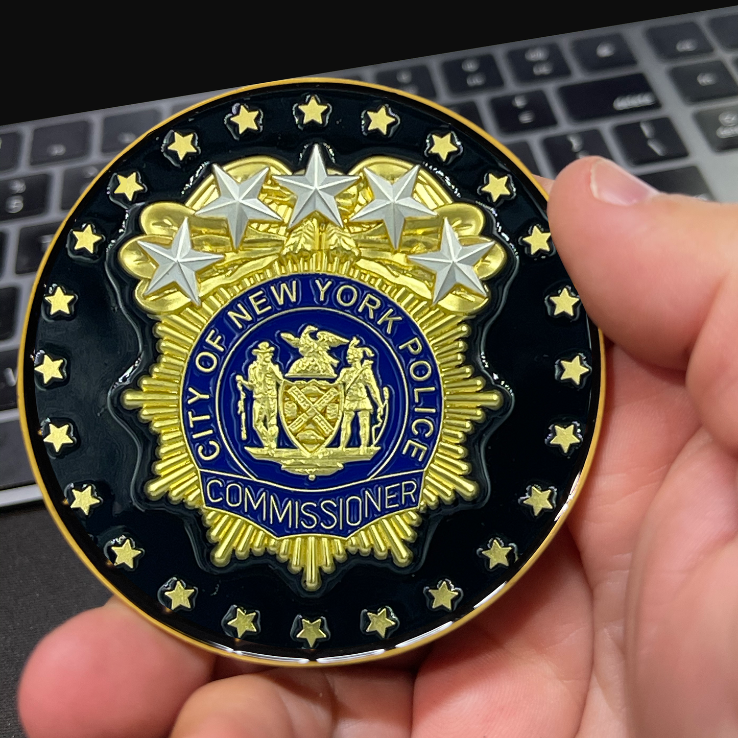 BL2-003A Blue Bloods NYPD Commissioner Frank Reagan Police Officer Tom Selleck Challenge Coin