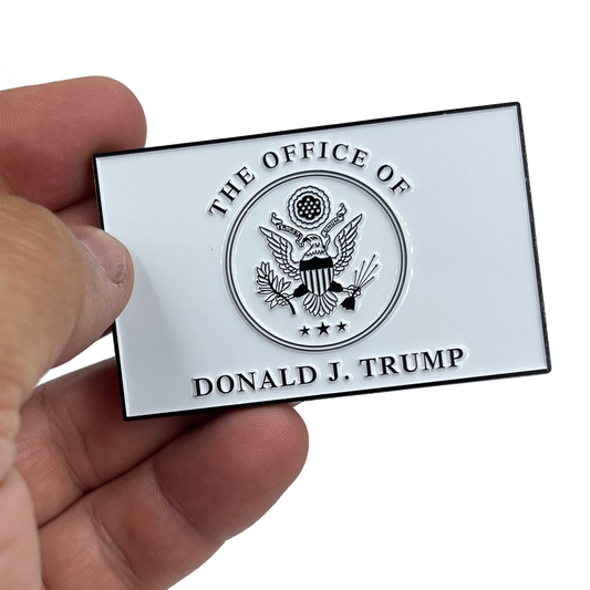 BL5-018 The Office of Donald J. Trump Presidential Challenge Coin with 45 MAGA President Trump