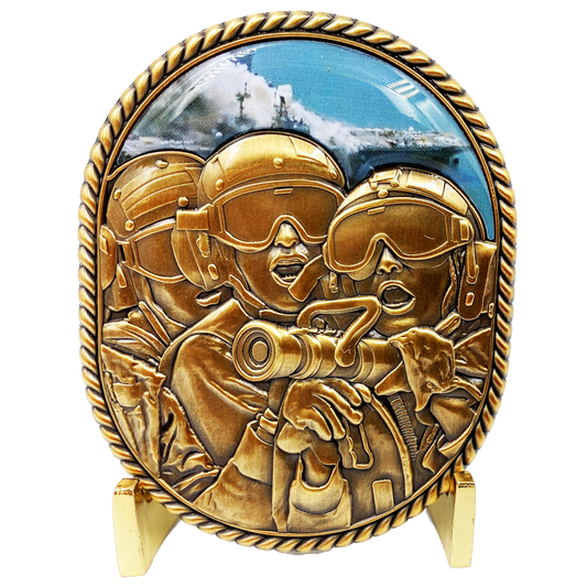 DL7-04 USS Bonhomme Richard Challenge Coin Navy Wasp-class amphibious Naval assault ship July 12 2020 Fire Fighter